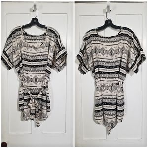 1X Poema (Modcloth) Black and Off-White Tie Blouse